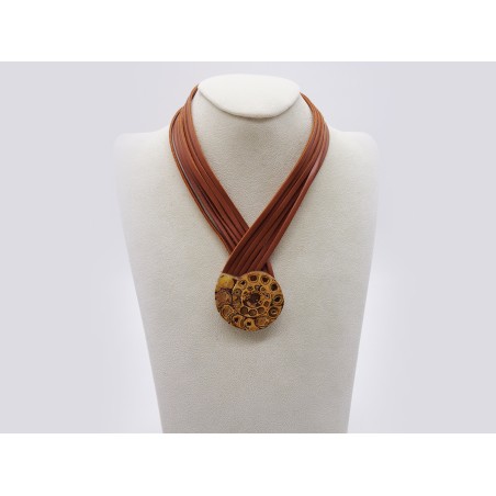 COLLANA PELLE E AMMONTE