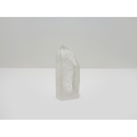 PUNTA DI QUARZO BIANCO MINERALE