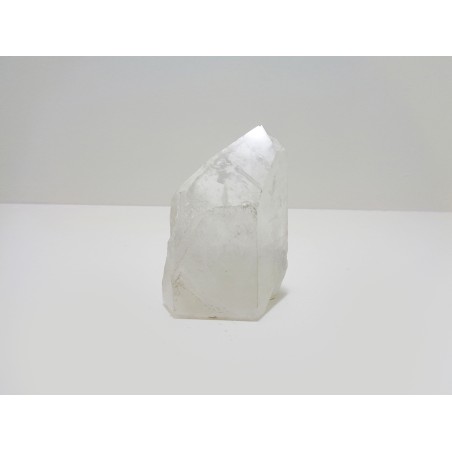 PUNTA DI QUARZO BIANCO MINERALE