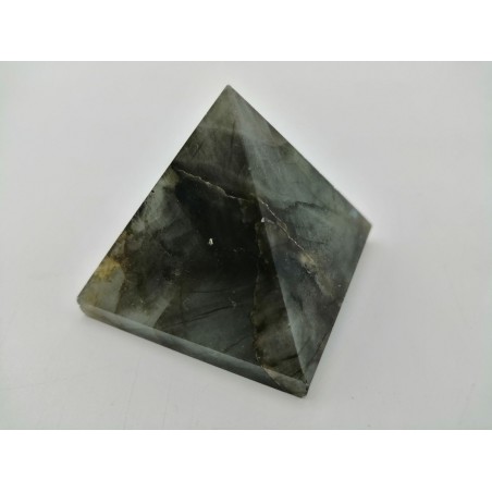 PIRAMIDE LABRADORITE