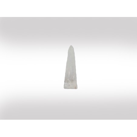 OBELISCO IN QUARZO BIANCO