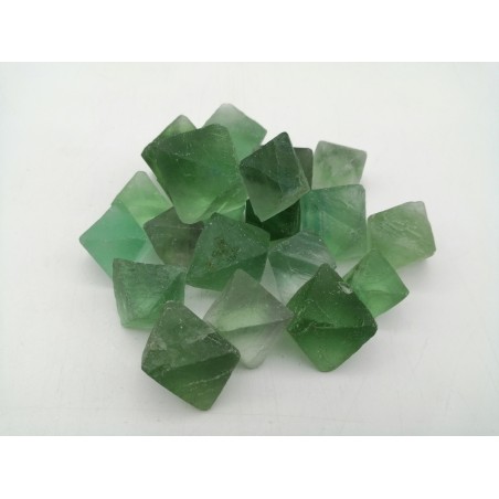 PIETRA FLUORITE OTTAEDRICA