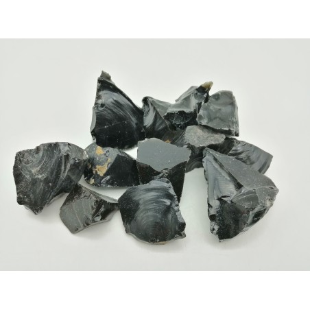 PIETRA OSSIDIANA NERA