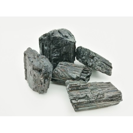 PIETRA TORMALINA NERA