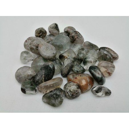 PIETRA QUARZO CON INCLUSIONI