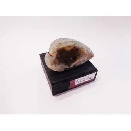 GEODE DI AGATA SU BASE