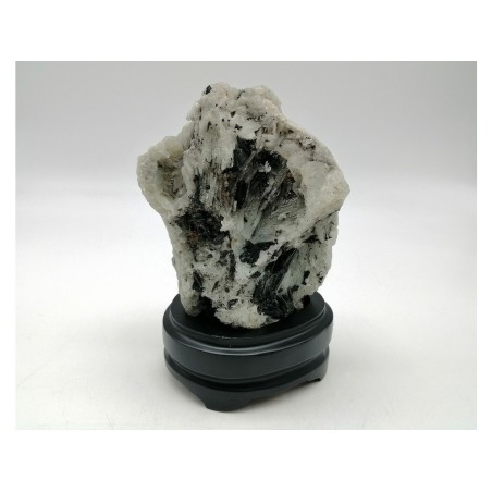 ALBITE CON TORMALINA VERDE CON BASE DI LEGNO