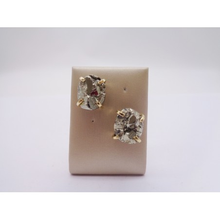 ORECCHINI IN PIRITE NATURALE LAVORATI A MANO SENZA L'USO DI NICHEL.