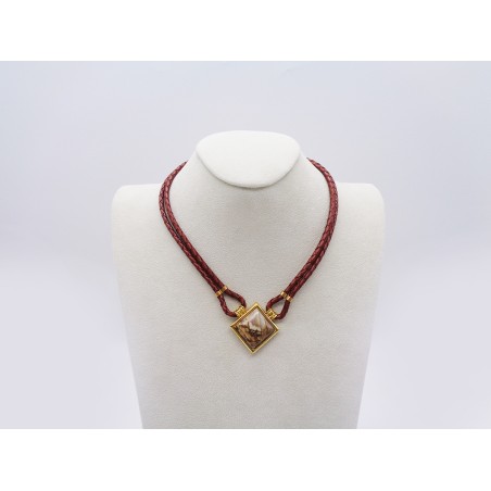 COLLANA IN PIETRA PAESINA