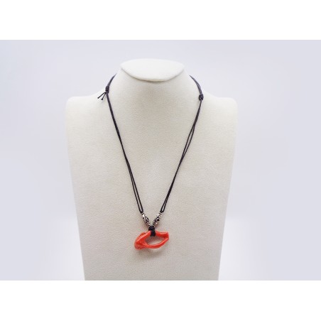 COLLANA CON CIONDOLO IN CORALLO