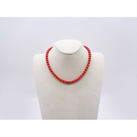 COLLANA CON SFERE IN CORALLO ROSSO CON CHIUSURA DORATA