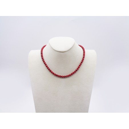 COLLANA IN SFERE DI CORALLO ROSSO CON CHIUSURA DORATA