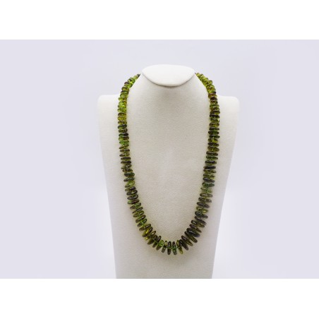 COLLANA IN AMBRA VERDE
