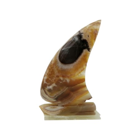 BARCA A VELA IN ONICE ARANCIO