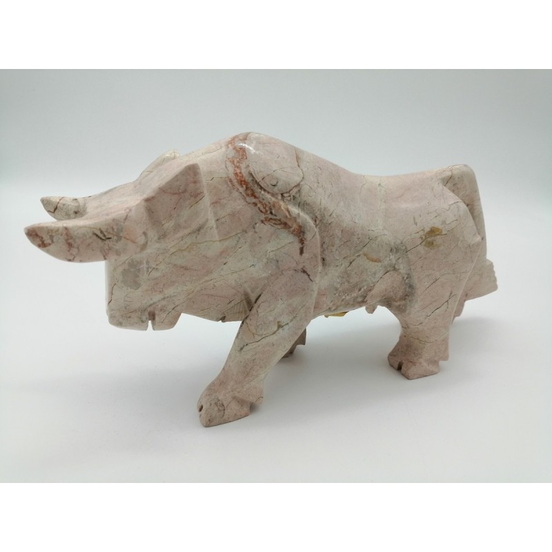 0435E 204  TORO IN MARMO ROSA