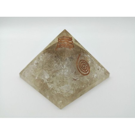 0479CK084 11  PIRAMIDE ORGONICA QUARZO BIANCO