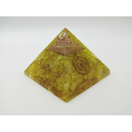 0480CK084 1  PIRAMIDE ORGONICA QUARZO LIMONE