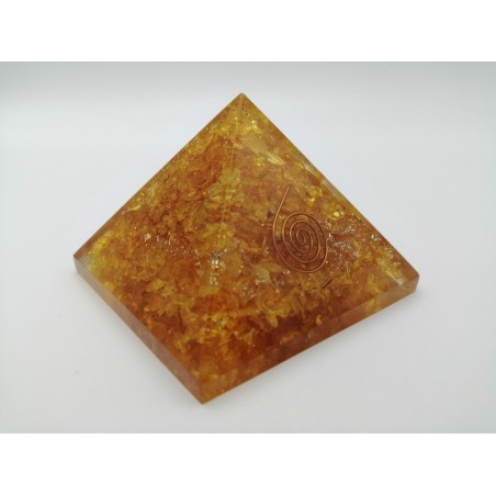 0480CK084 3  PIRAMIDE ORGONICA AVV. GIALLA