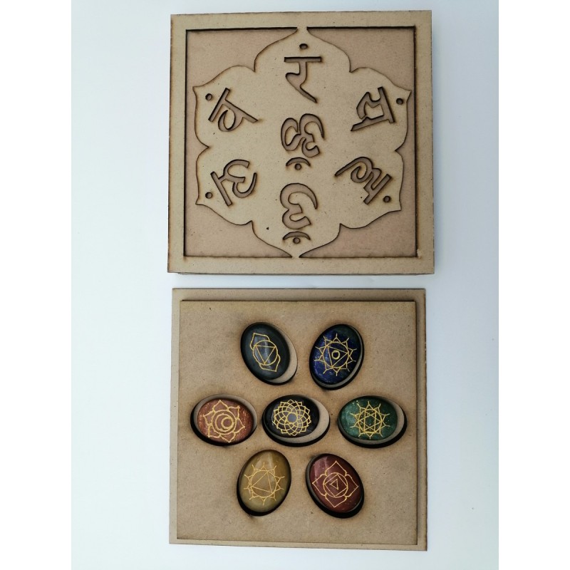 0484CK084  1  BOX IN LEGNO OVALI CHAKRA