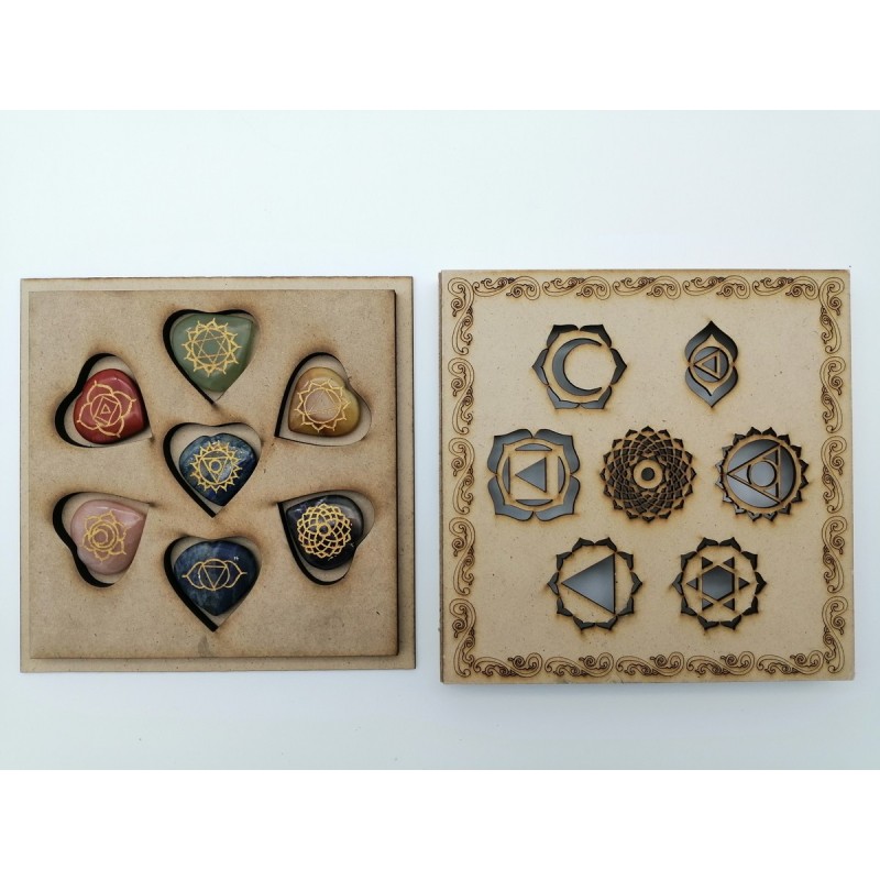 0484CK084  3  BOX IN LEGNO CUORI CHAKRA