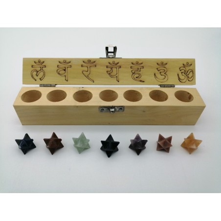 0485CK084  1  BOX IN LEGNO RETT.PIETRE CHAKRA