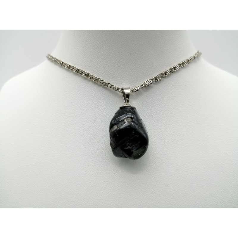 0561TN016 24  CIONDOLO PICCOLO TORMALINA NERA