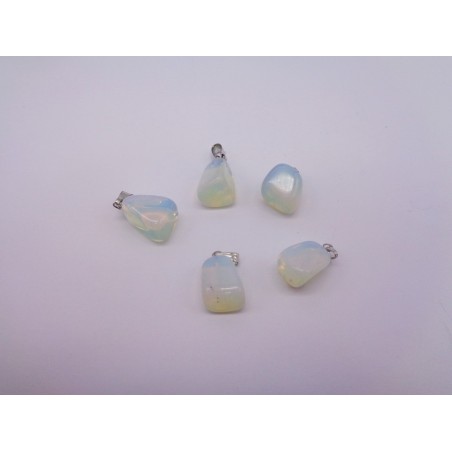 0564OP016 10  CIONDOLO OPALITE