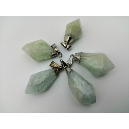 0565AQ016 14  CIONDOLO A PUNTA ACQUAMARINA