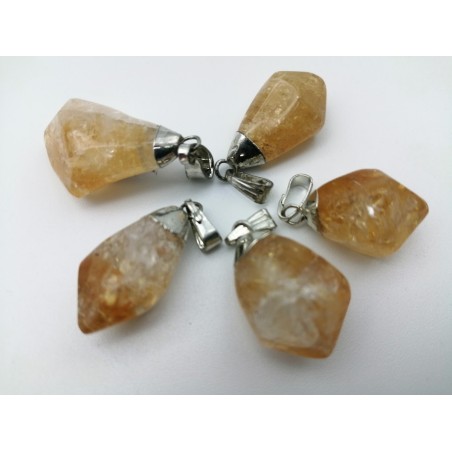 0565CN016 26  CIONDOLO A PUNTA CITRINO