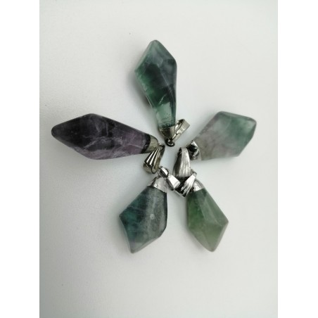 0565FL016 23  CIONDOLO A PUNTA FLUORITE