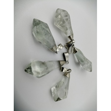 0565PS016 25  CIONDOLO A PUNTA PRASIOLITE