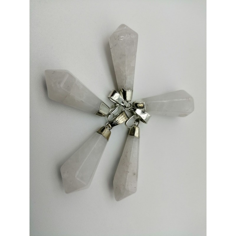 0565QL016 27  CIONDOLO A PUNTA QUARZO LATTE