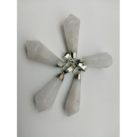 0565QL016 27  CIONDOLO A PUNTA QUARZO LATTE