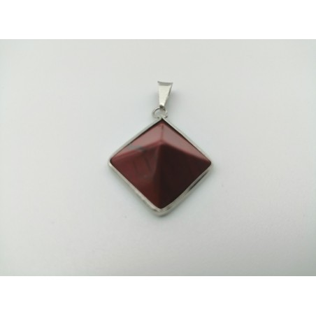 0568QS016 16  CIONDOLO PIRAMIDE QUARZO ROSSO