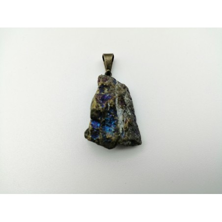 0569BO016 8  CIONDOLO PIETRA GREZZA BORNITE